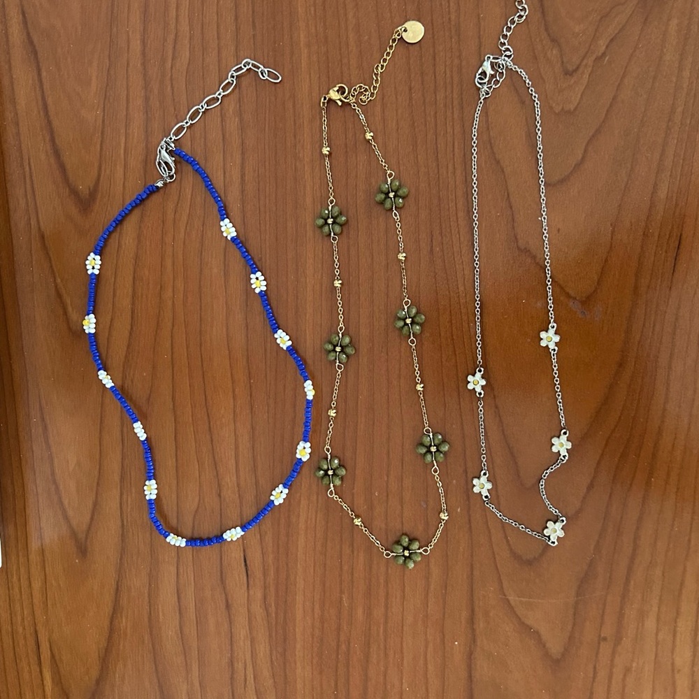 Flower necklace bundle